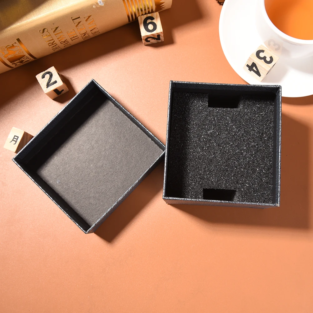 8*8*5cm Watch Box case Elegant Wrist Watch Present Gift Box Case Display