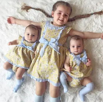 

Ins Little Girls Printed Floral Dresses Kids Clothing Princess Bow Vintage Flower Dress Baby Flutter Sleeveless Lovely dress