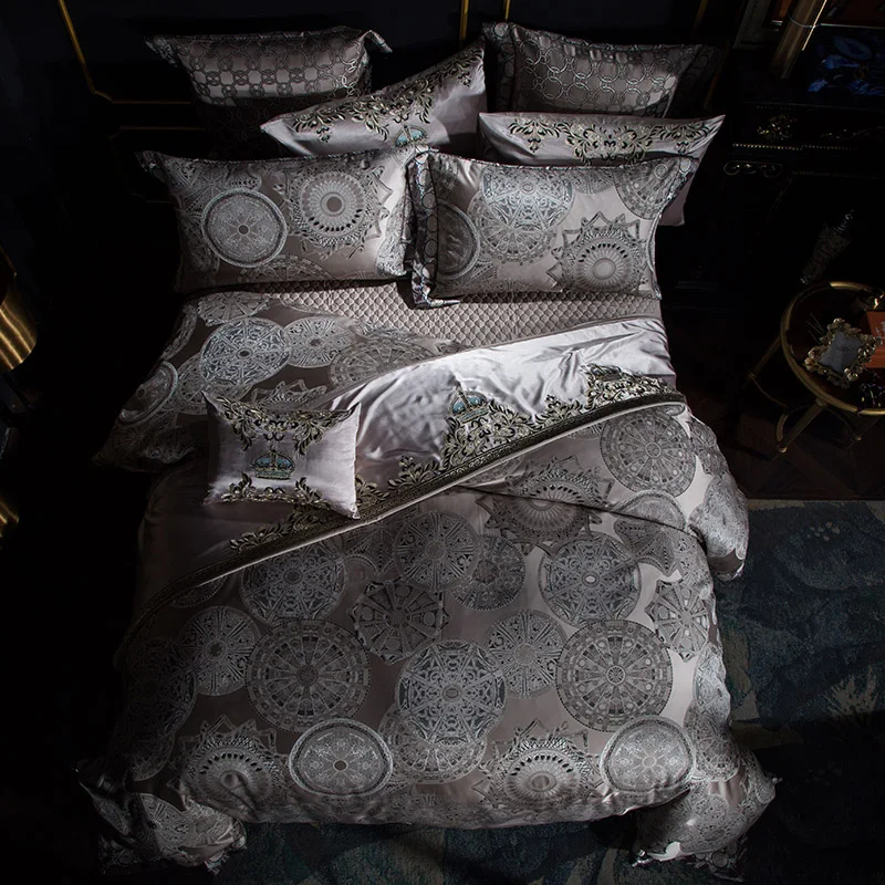 Комплект постельного белья из 4/6/9 предметов с жаккардовым покрытием|gold bedding