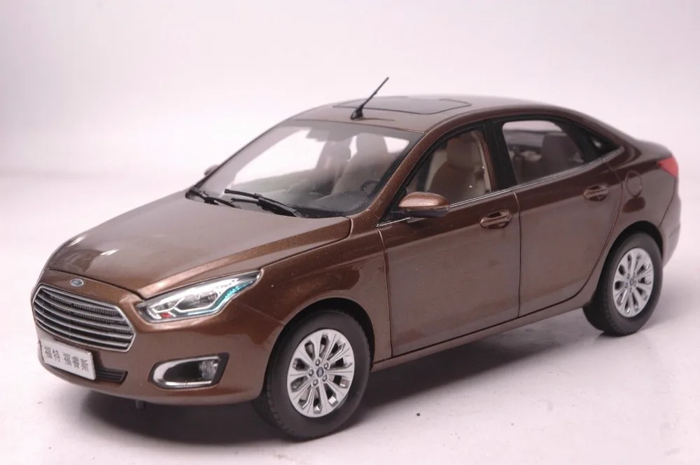 1:18 литья под давлением модель для Ford ESCORT 2015 коричневый Седан сплав игрушечный