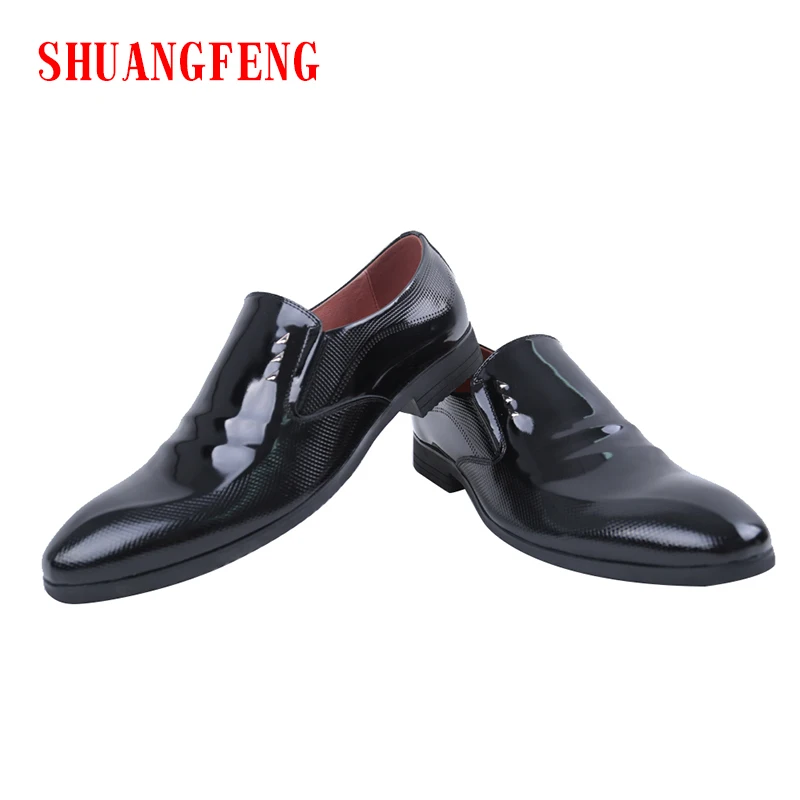 

SHUANGFENG 2018 Spring Men Formal Wedding Shoes Luxury Brand Men Business Dress Shoes Mans Footwear Loafer Shoes Plus Size 39-44