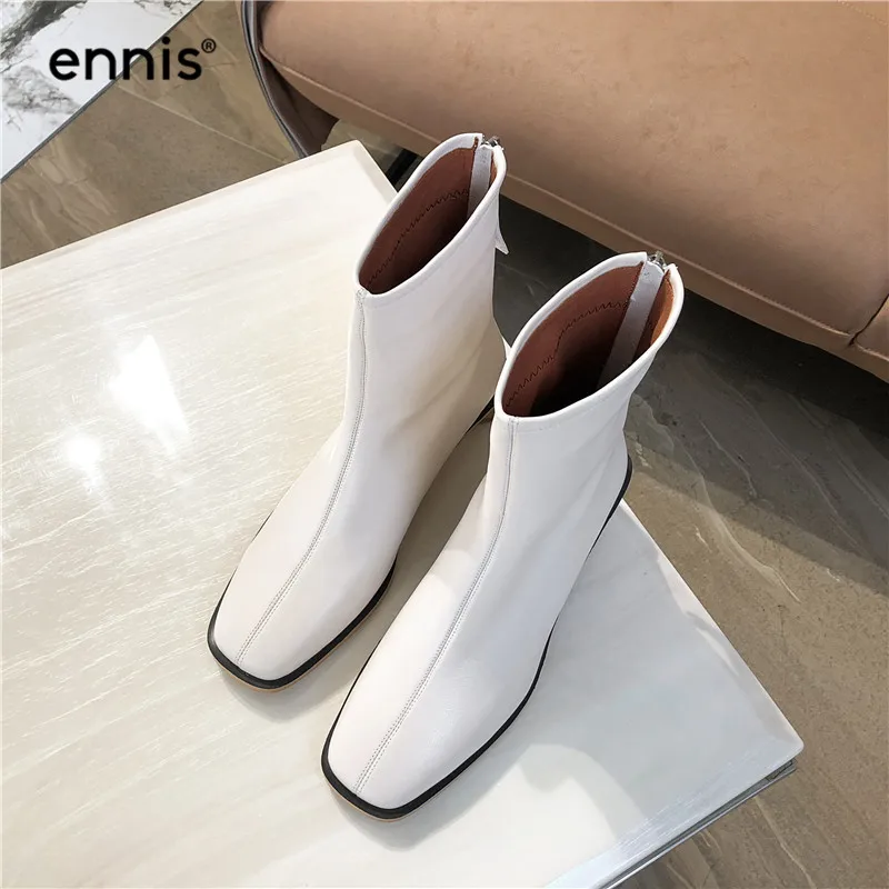 ENNIS/; осенне-зимние ботинки; ботинки из натуральной кожи на низком каблуке; модная женская обувь; цвет черный, белый; модные ботинки до середины икры; A991