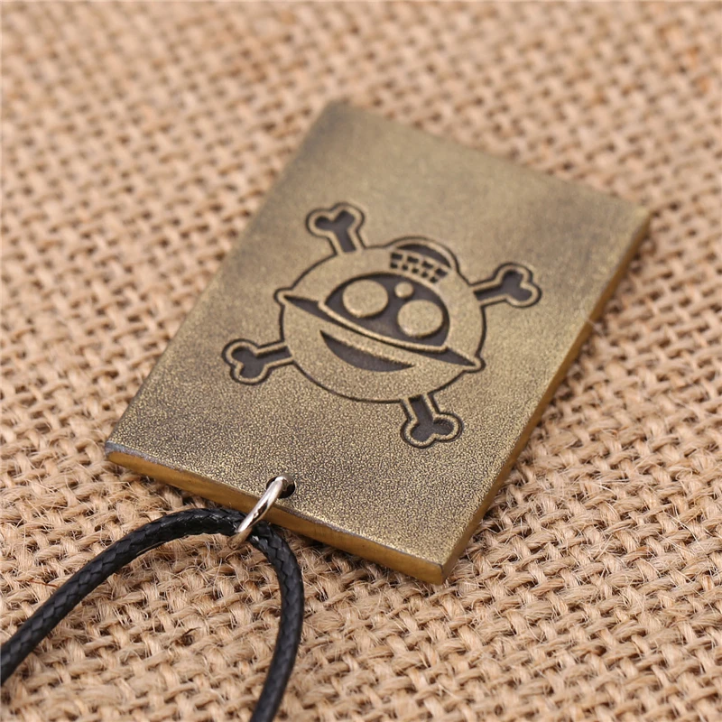 J Store 2 цвета одна деталь Обезьяна D Luffy Wanted Warrant квадратный тег подвески ожерелья для фанатов косплей ювелирные изделия