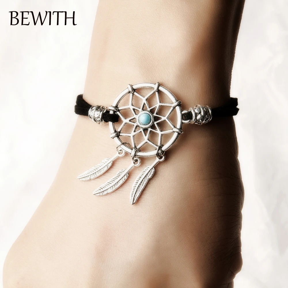 

Multicolor Mini Dreamcatcher Women Decorated Pendant Gifts Bohemian Charm Handmade Dreamcatcher with Leather & Alloy BW024