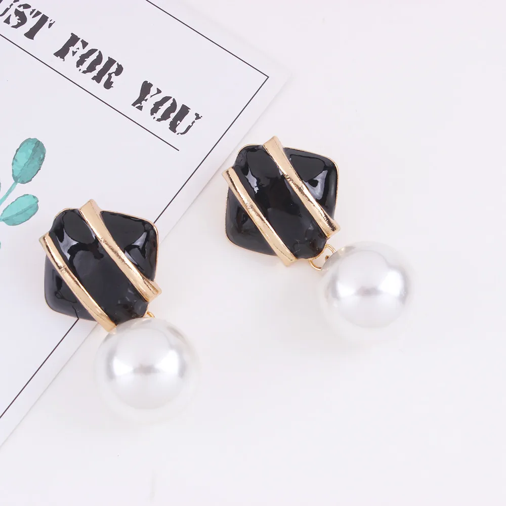 Women's New Fashion Earrings Candy-colored Fresh Refined Beautiful Accessories Jewelry
