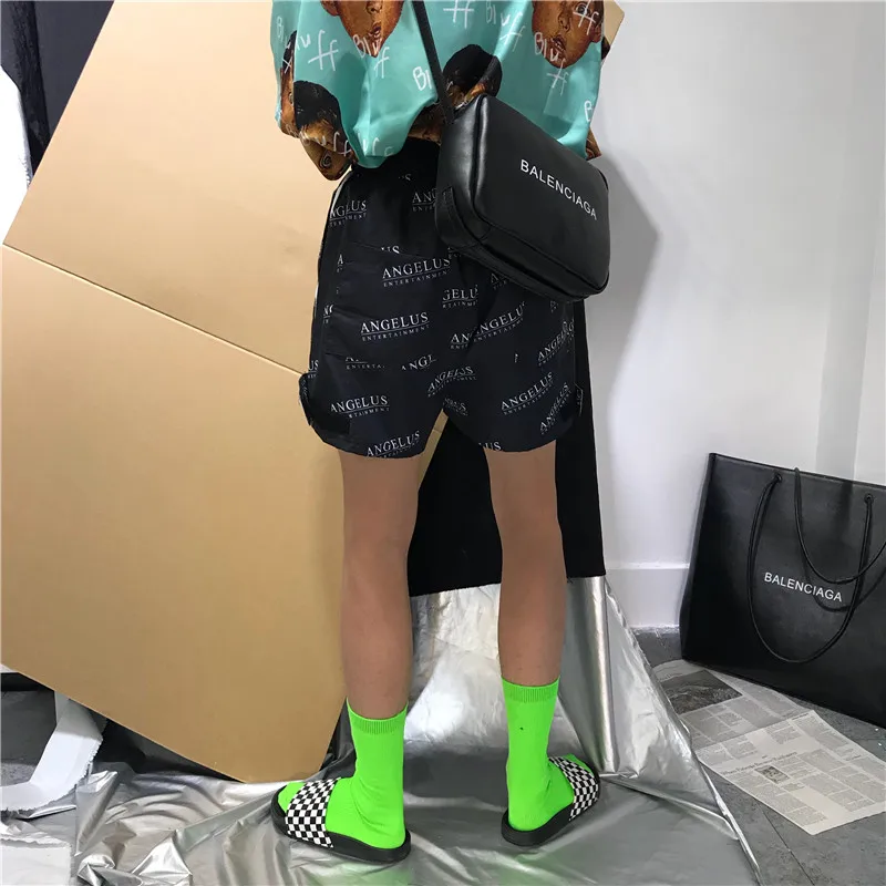 8 (16)