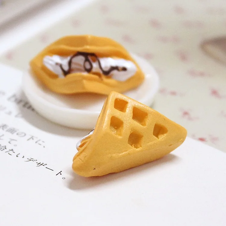 100pcs/lot resin flat back kawaii simulation food cream waffle cake 25*13mm For Hair Cellphone Decoration