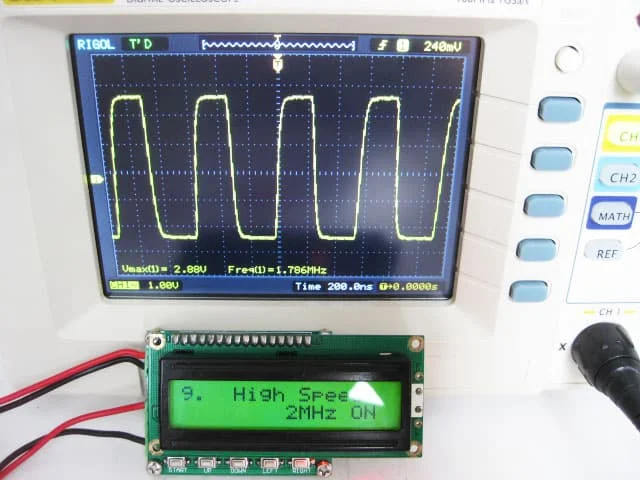 DDS Signal Generator 8MHz output