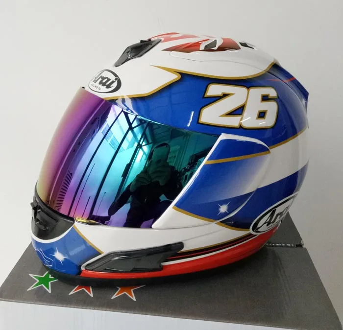 

Free shipping ARAI RX-7X New LE Helmet Motorcycle Helmet RX-7 EU/ CORSAIR-X US IOM TT Full Face Motocoss Racing Helmet