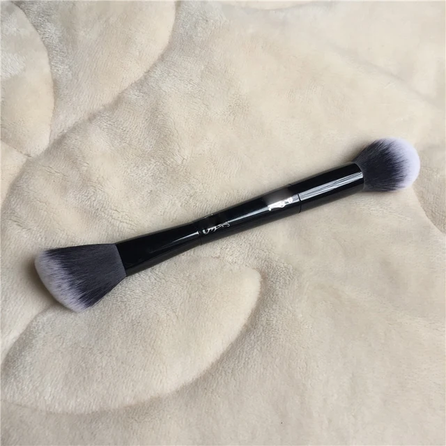 K-Series Shade Light Face Contour Brush - Soft Synthetic Powder Highlighter / Blush Contour Brush - Beauty makeup blender Tool 1