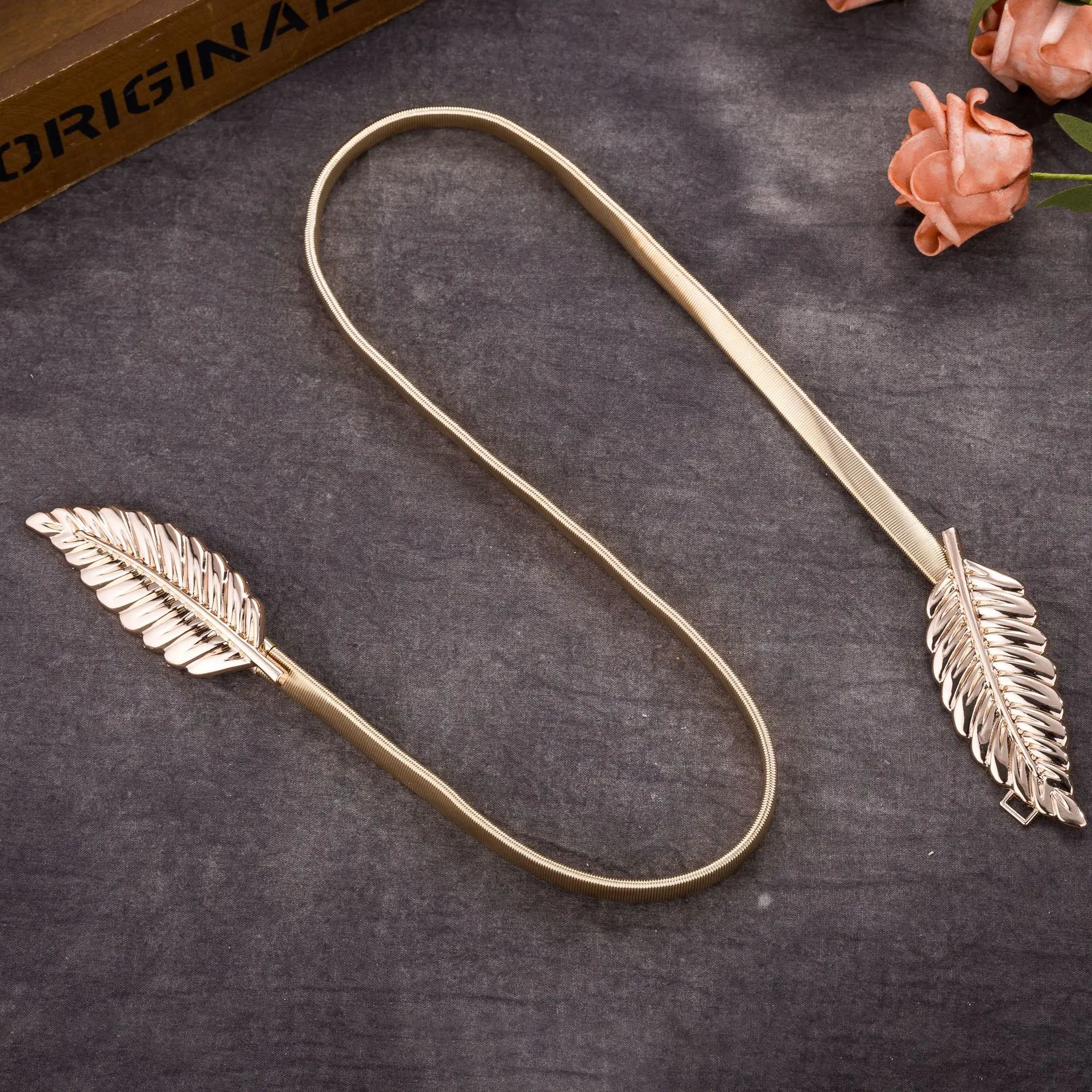 Металлические золотые серебряные ремни для женщин дизайнерские Брендовые женские ремни женские высококачественные поясные цепи