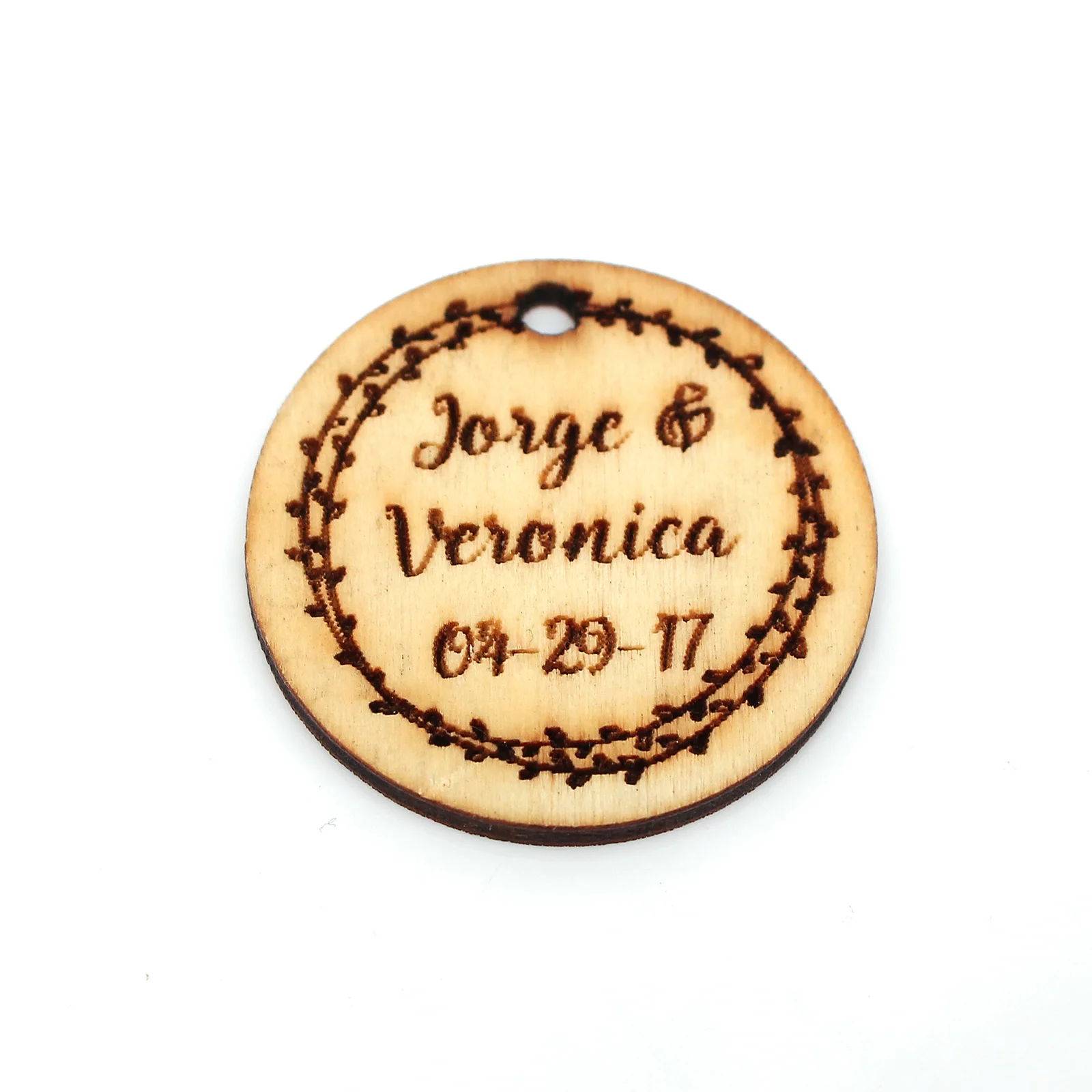 

100 * Personalized Engraved Rustic Christening Wooden Wine Charm Custom Anniversary Wood Label Wedding Round Favor Gifts Tags