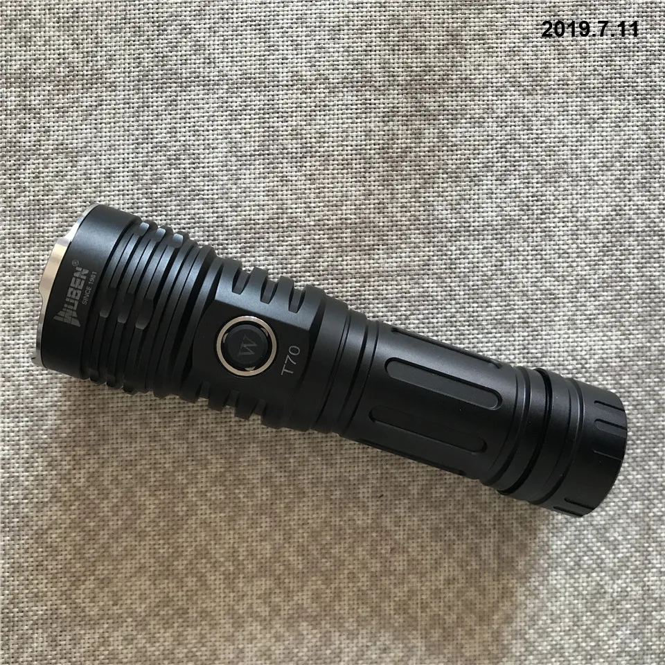 Wuben T70 250 м 4200LM Cree XHP 2,0 светодиодный перезаряжаемый фонарик типа C 26650 индикация батареи аварийный фонарь