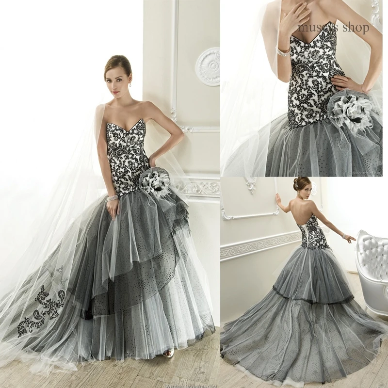 black and white ball dress code