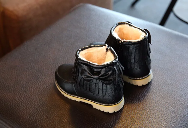 Новая детская обувь для девочек сапоги и ботинки с цветочным принтом на плоской подошве теплые сапоги для маленьких детей с плюшем ботильоны кожаные сапоги