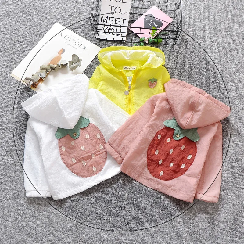 

2019 New Carters Official Store Girls Cotton Cute Strawberry Hooded Jacket 0-3 Female Baby Summer Sun For Protection Clothing