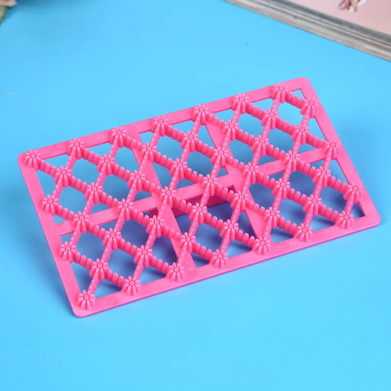 

Promotions Creative Hollow Meshed Flower Shape Fondant Cupcake Embosser Cutter Mold Icing Embossing Biscuit Sugar Craft Cake
