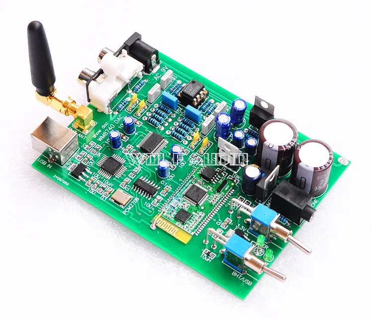 

HIFI WM8740+PCM2706USB Bluetooth Decoder DAC Board Headphone Amplifier Finished Board
