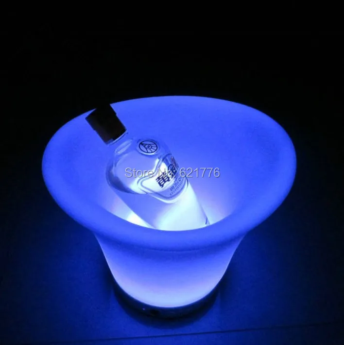 Водонепроницаемый бар служит красочные светящиеся светодиодный ведро со льдом шампанское большое ведро льда световой пульт дистанционного управления ведро льда углы