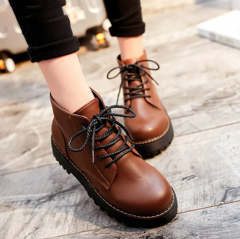 Woman Fashion Genuine Leather Motorcycle Ankle Boots Fashion low heeled