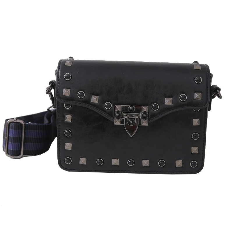 

Women Vintage Rivet Black Handbag Female PU Leather Shoulder Bag 2017 Lady Casual Diamonds Cover Locked Wide Belt Crossbody Bags