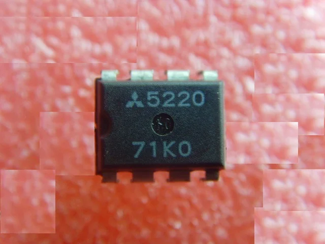 

5pcs Logic ICs Type M5220P MIT DIP8