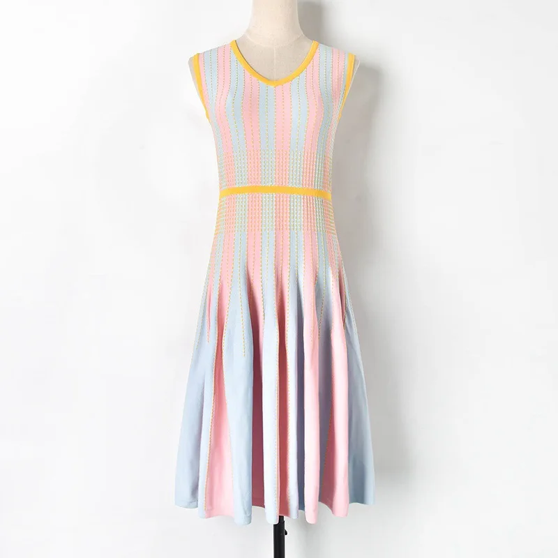 

Sexy 2019 Summer women Runway Pleated Dress v neck High Street Sweater knitted Elegant Tank Dress vestidos de verano robe femme