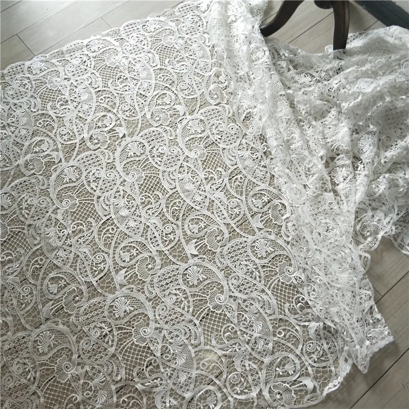 

2018 July new arrival high quality European style lady gowns dresses lace fabric 1 yard Ivory embroidery water soluble lace NEW!