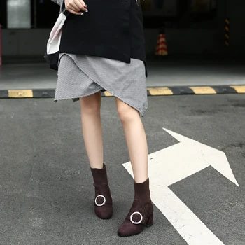 

Alionashoo Female Ankle Knitting Chunky Heel Autumn Chelsea boot Martin Boots Women Platform Slip On Mid Heels Ladies Big Size46