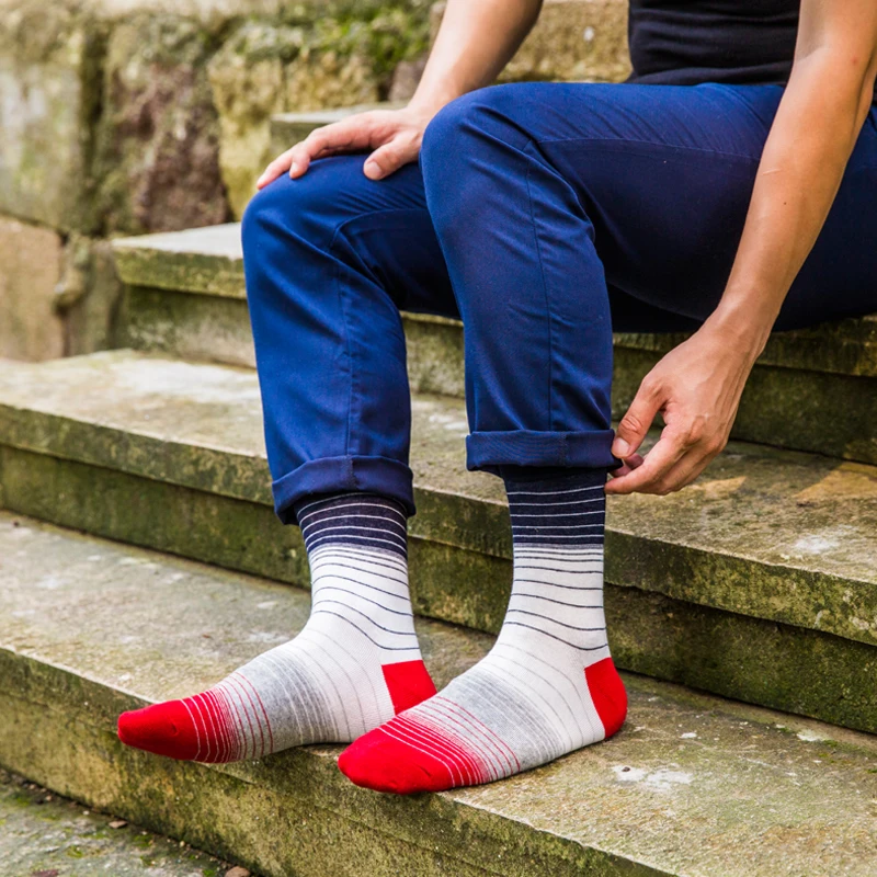 seks-szadi-foto-patsanov-v-noskah-muzhchine-video