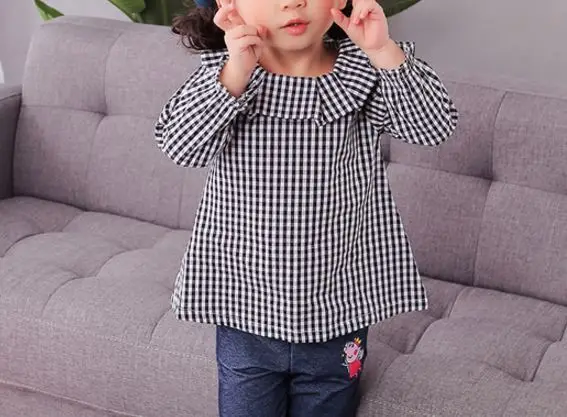 Весенне-летняя одежда для маленьких девочек модная детская рубашка Милая клетчатая рубашка с кукольным воротником для девочек верхняя одежда - Цвет: black