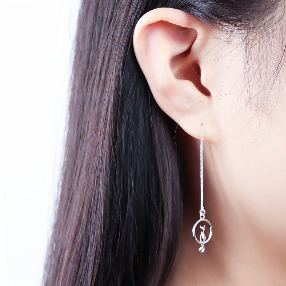 

1 Pair Woman Fashion Simple Design Long Chain Elegant Moon Cat Shape Dangle Earrings Bridal Jewelry Accessories Drop Earrings