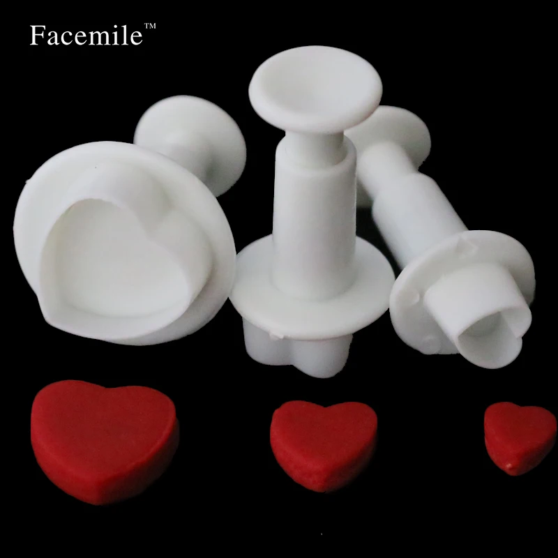 

3pcs Love Heart Shape Cookie Plunger Cutter Fondant Gum Paste Cupcake Toppers Mold Biscuit Christmas Gigt Decorating Tool 01065