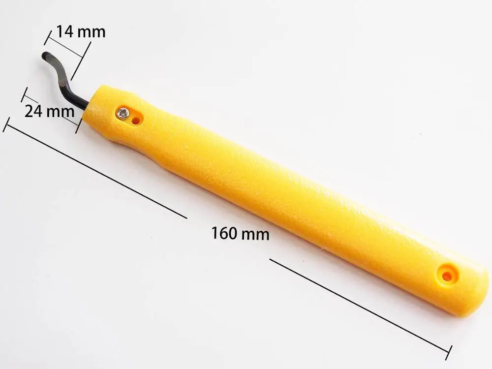 Bent Cutting Knife with Curves_size