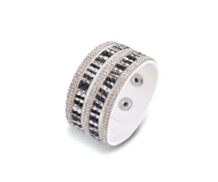 

Handmade Velvet Bracelet Bling Rhinestone Wrap Leather Bracelet Hot Drill Bangle