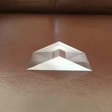 22,07*22,07*40 мм высота 9,33 мм плавленый кремнезем экваторная треугольная призма Оптическое стекло для прецизионных оптических инструментов