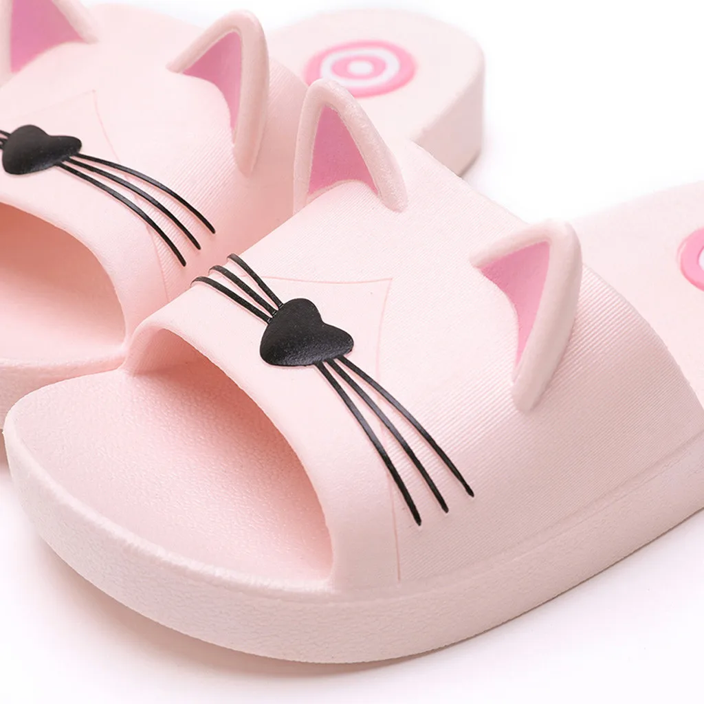 Для маленьких детей, для девочек и мальчиков домашние тапочки с мультяшным котом пол Семья обувь на плоской подошве пляжные тапочки Pantufa infantil pantoufle enfant Детские вьетнамки