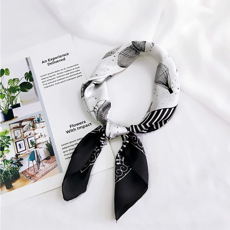Print Flower Bandana Square Scarf For Ladies Fashion Wild Trend Silk Satin Hair Handkerchief Women Bag Geometric Printing