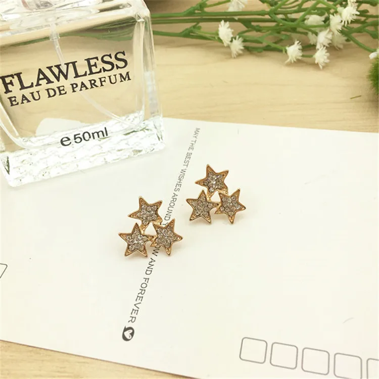 

Women Golden Stainless Steel Cute Stud Earrings Carnations for Girls Animal Heart Leaves Cat Earrings Minimalist Jewelry