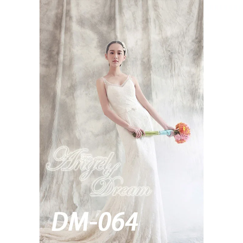 DM-064