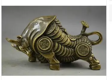 

Art Bronze home decoration Folk Culture Brass Elaborate China's manual copper lifelike statue of bullfighting