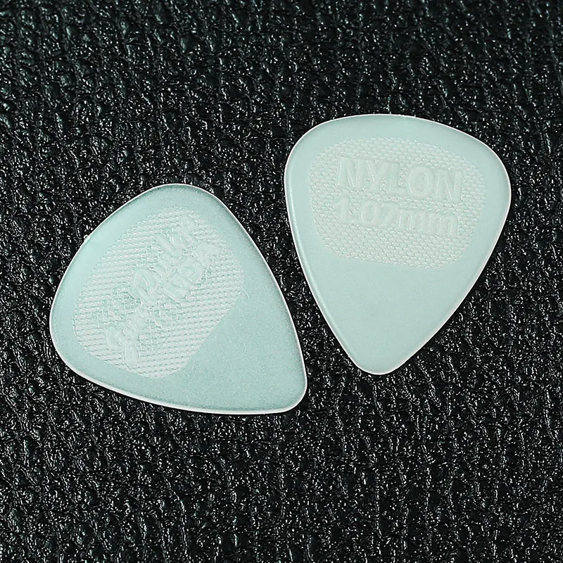 Dunlop Glow Nylon Guitar Picks Plectrum Mediator Guiar Parts Accessory for Acoustic Electric Guitarra Ukulele Guitar Pick