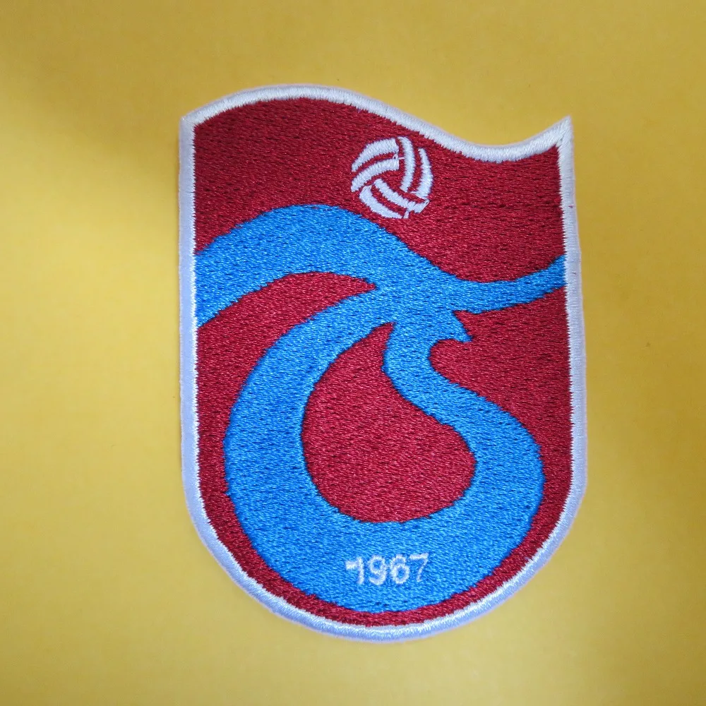 2 шт./партия, Футбольная фусбол, клубная команда Trabuzonspor, логотип, железная нашивка, Aufnaeher, аппликация, Buegelbild, вышитая тёрки