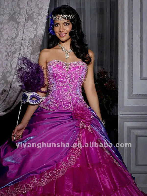 2012 Wonderful Detachable Ball Gown Strapless Floor-Length Quinceanera Dresses