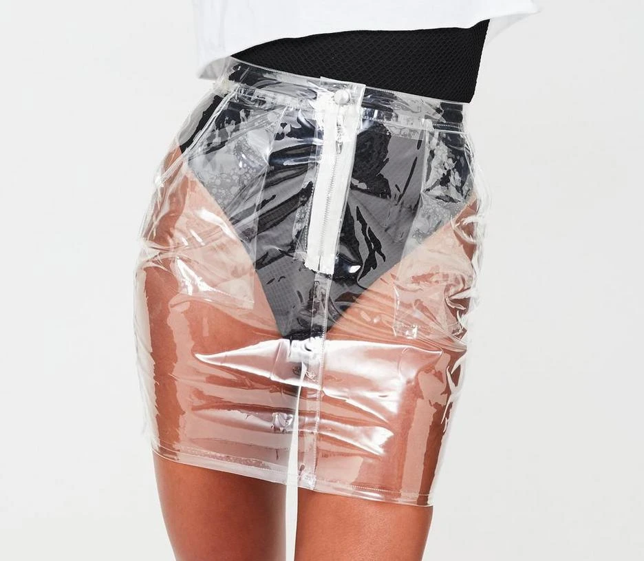 saia curta transparente com short