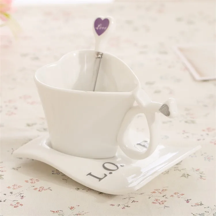 Дизайн, креативный подарок, zakka, милые влюбленные, сердце, керамическая кофейная кружка, набор, молоко, завтрак, чайное кольцо, белый, розовый, голубой, чашка для пар