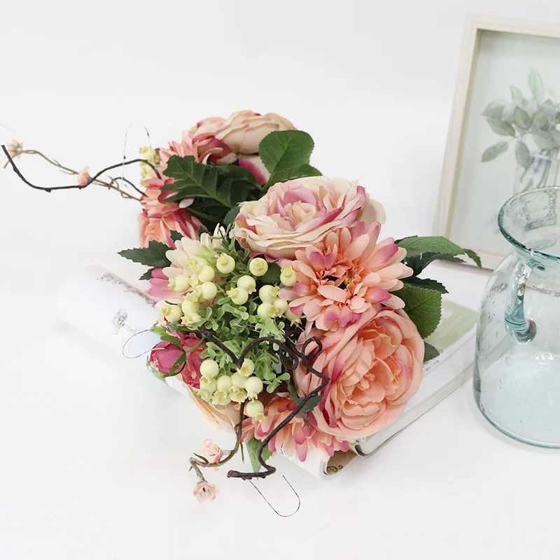 Artificial Wedding Bouquets for Brides New design Bruidsboeket Flors Silk Flowers Bouquets with Berry for Wedding Decoration (10)
