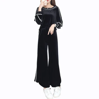 

Rlyaeiz Fashion 2 Piece Set Women Tracksuit 2018 Autumn Gold Velvet Loose Striped Hoodies + Wide Leg Pants Female Sporting Wear
