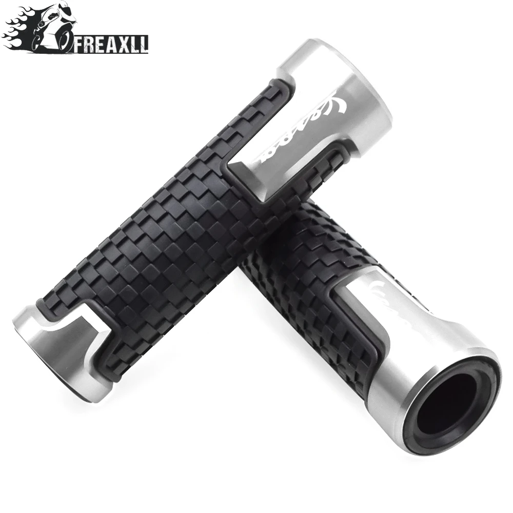 

22mm 7/8'' Motorcycle Accessories Anti-Skid Handle Grips grips handlebar For Vespa Piaggio 3VTE fLY 125 200 250 300 GTV LXV150