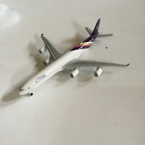 Новое специальное предложение литье смолы 1: 600 Airbus A340-600 тайская авиационная Игрушечная модель самолета домашний дисплей